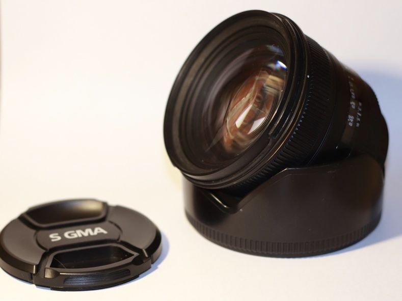 Obiectiv Sigma 50mm f/1.4 DG HSM montura EF