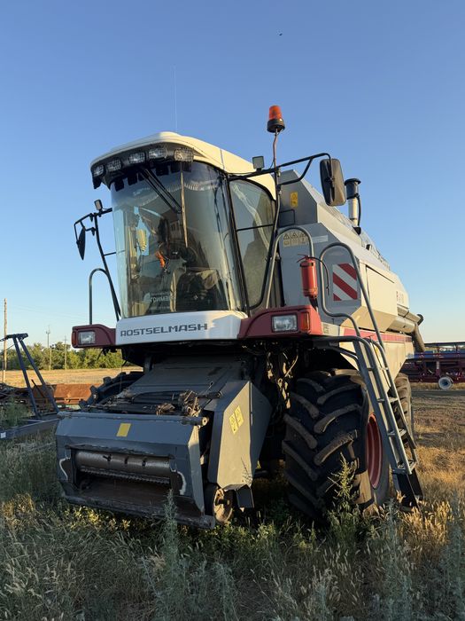 Комбайн Вектор 410