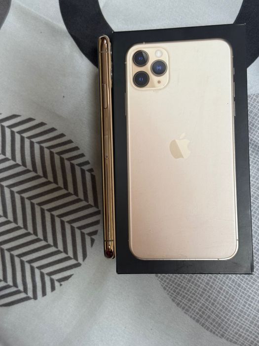 iPhone 11 Pro Max 64 GB, Matte Gold