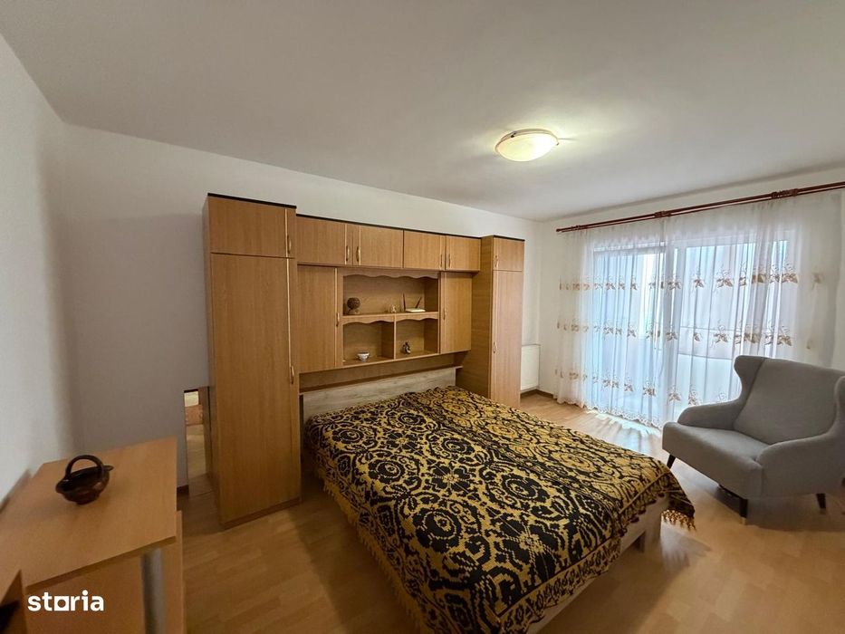 Apartament de inchiriat 2 camere decomandat si parcare!