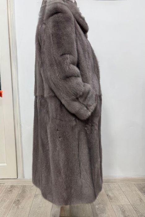 Продается Шуба норковая