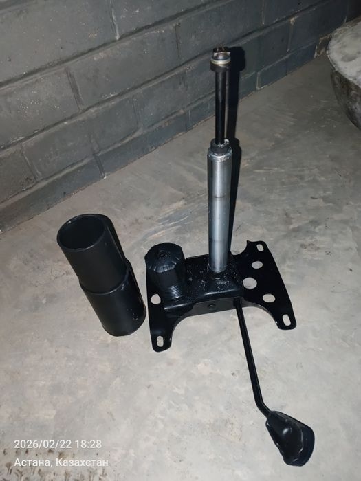 Газлифт(поршень) для одного кресла