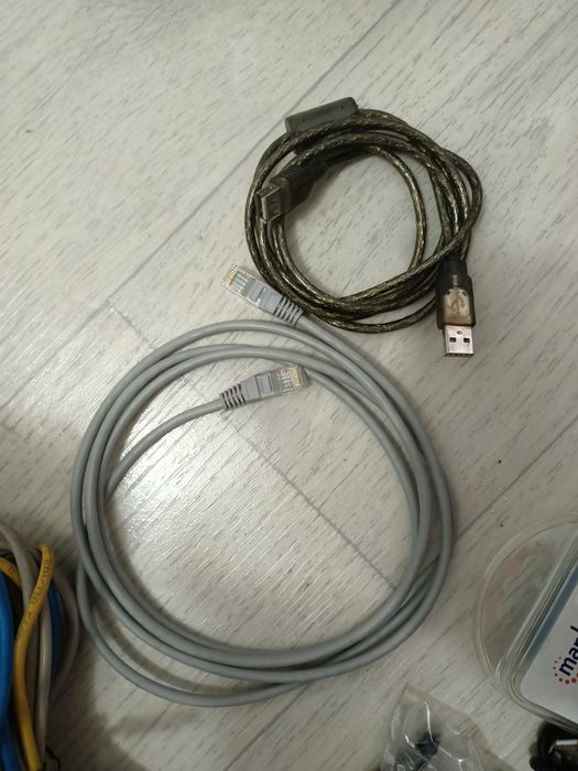 Патч корды, USB Абая Сайна