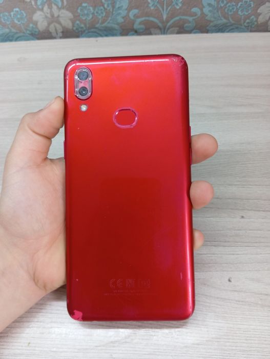 Продам телефон Самсунг а10s.