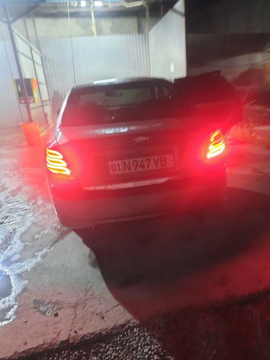 Jentra 1.5L sotiladi