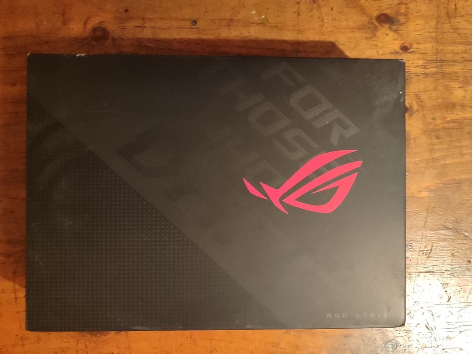 Ноутбук: ASUS ROG Strix G17