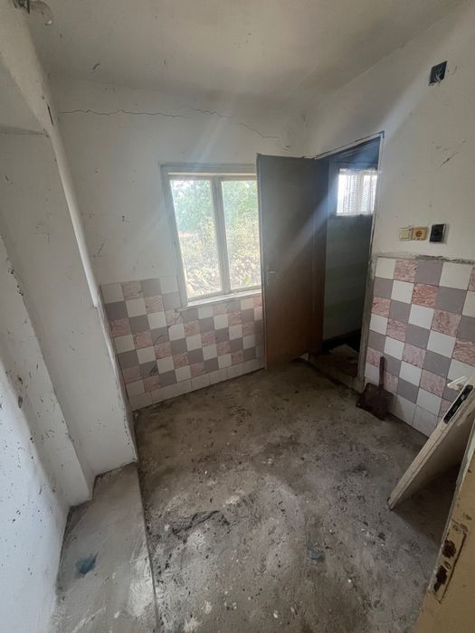 Продава се Къща в с. Васил Друмев, Област Шумен - 54 кв.м за 1511 €/кв.м - Снимка #7