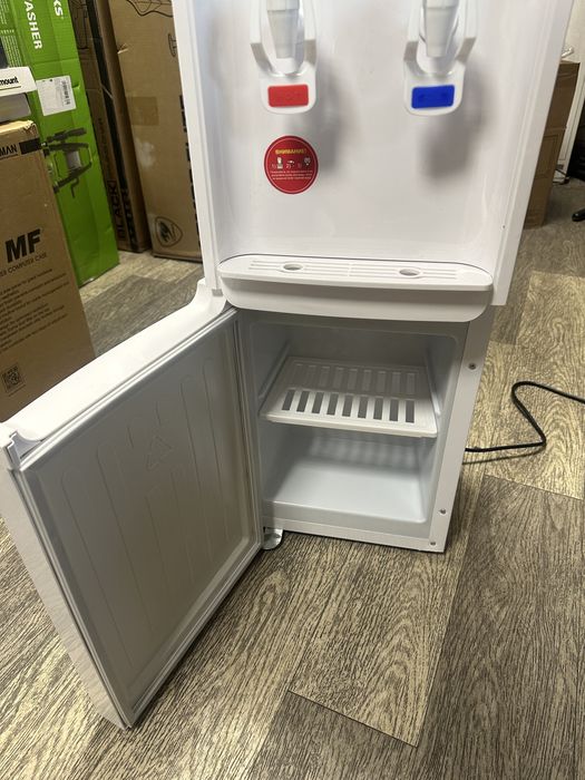 Кулер для воды AQUA 13JL-E