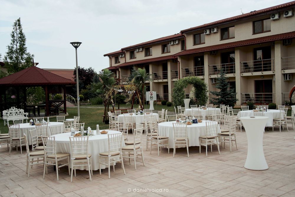 Organizăm majorate, nunți, botezuri