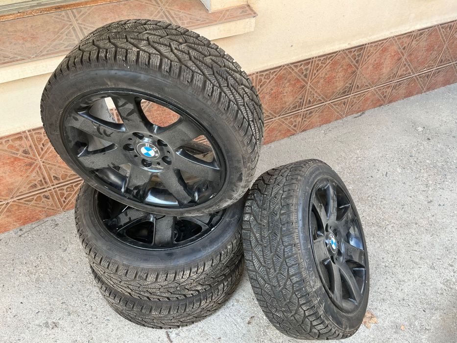 Джанти с гуми Style 44 BMW 225/45/17 Зимни