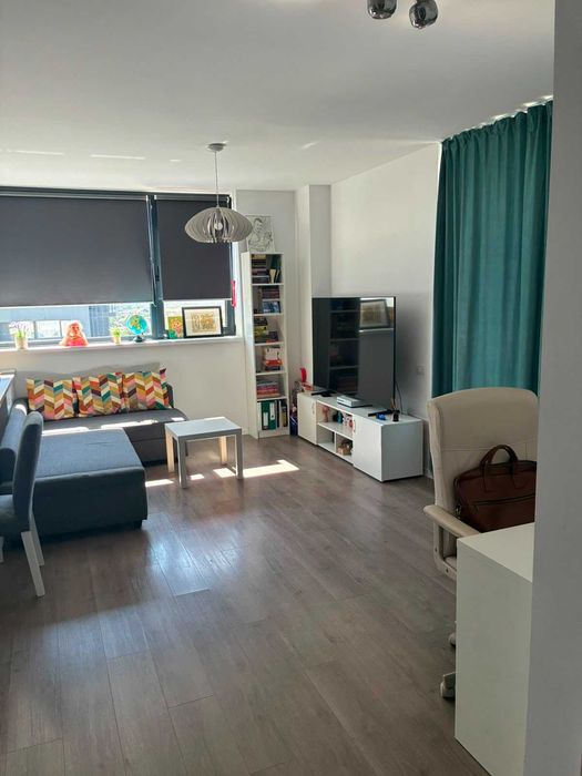 Apartament 2 camere + loc de pacare zona Nord