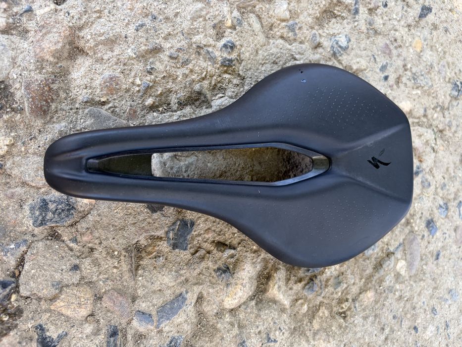 Седалки Specialized selle cube