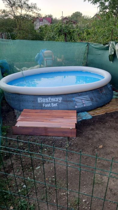 Piscina bestway gonflabila cu filtru