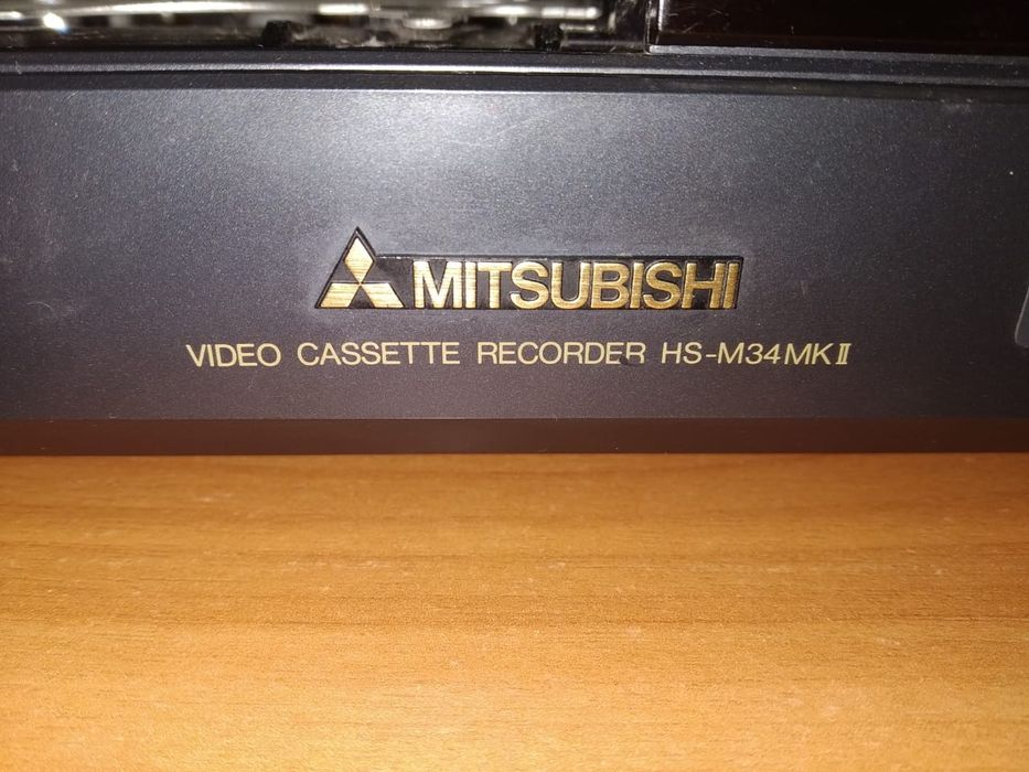 Видеомагнитофон японский