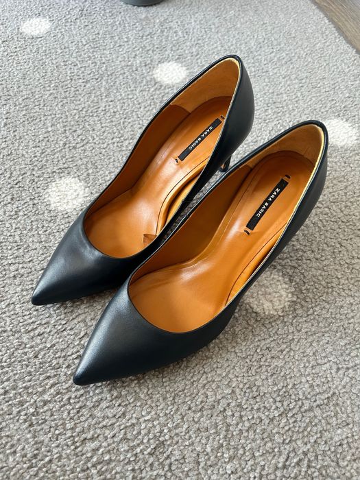 Обувки на ток Zara