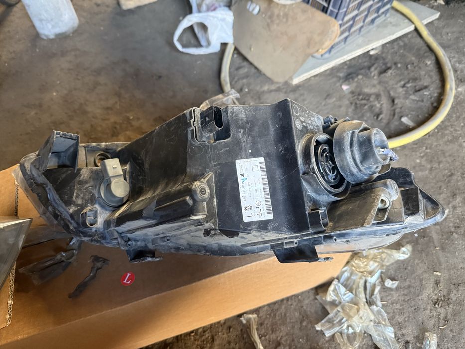 Фары поло 2013-дорест