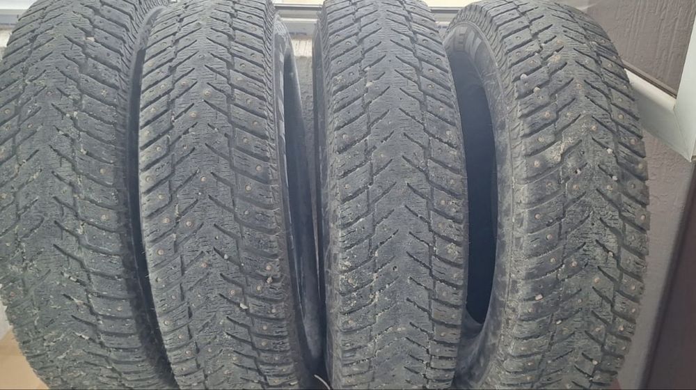 Зимние шипованные шины 195/75 R16C (4 шт.) — свежий 2025 год
