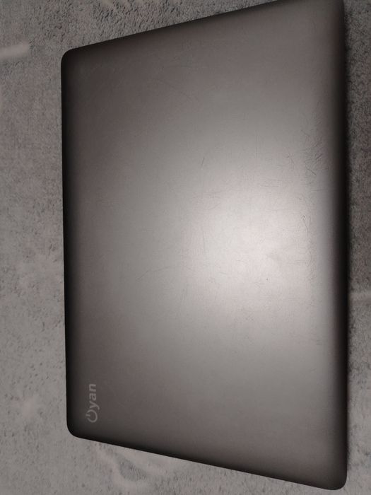 Продам ноутбук Oyan