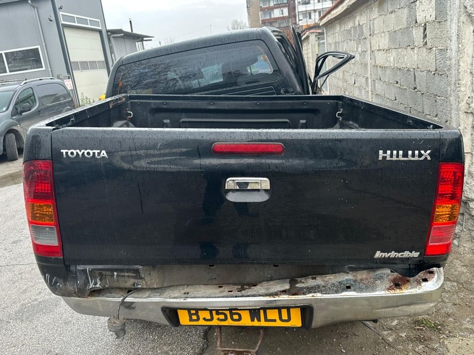Toyota Hilux 3.0d автомат 2007 НА ЧАСТИ