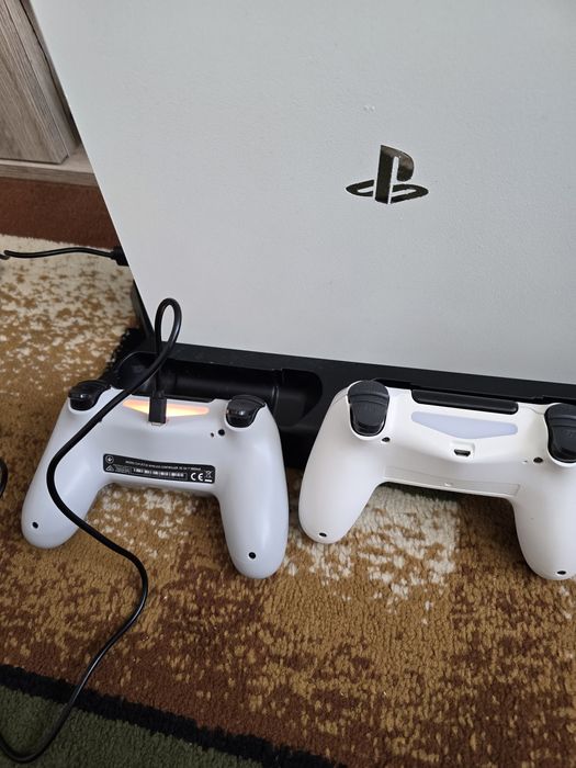 Ps4 PRO 1Tb Modat,2 Manete,Stand