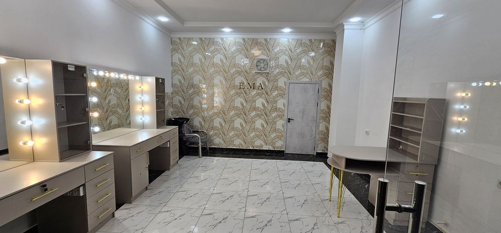 Требеются мастера для салона красоты