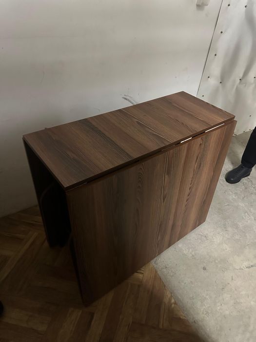 Продам телевизоры, стол, б/у