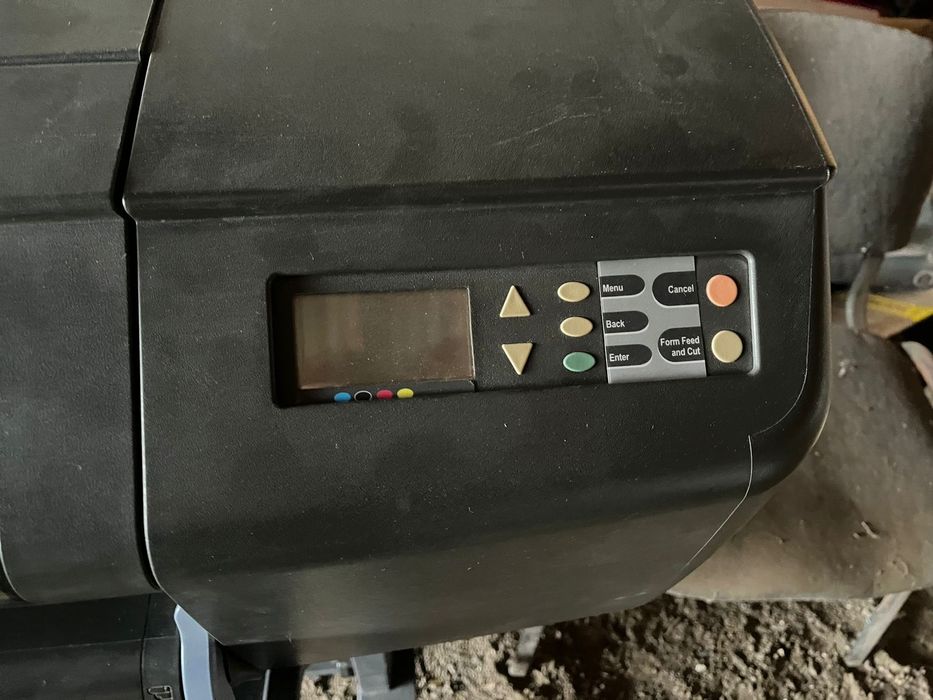 Продам плоттер HP designjet 800ps