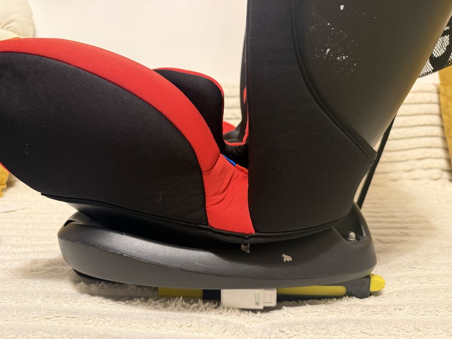 Scaun copil cu isofix