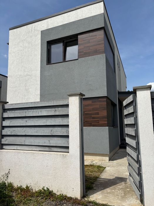 Casă P+1 Măgurele 100mp utili 250mp curte libera