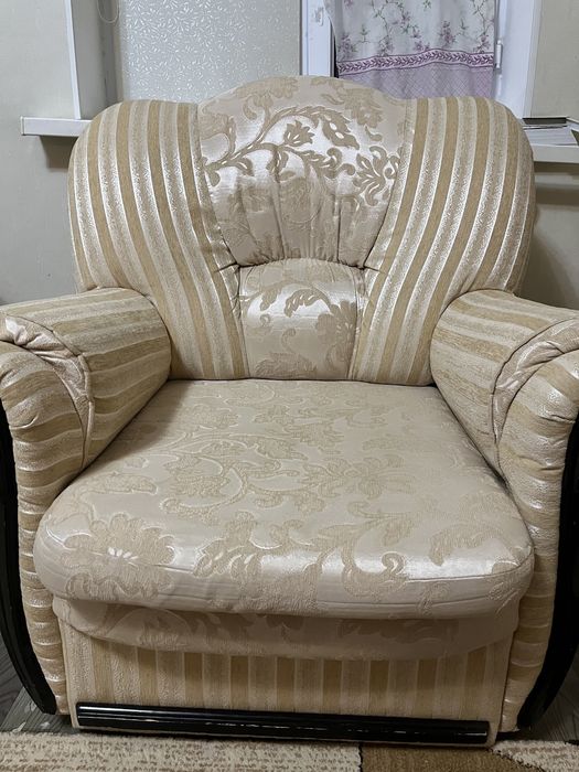 Диван +2 кресло