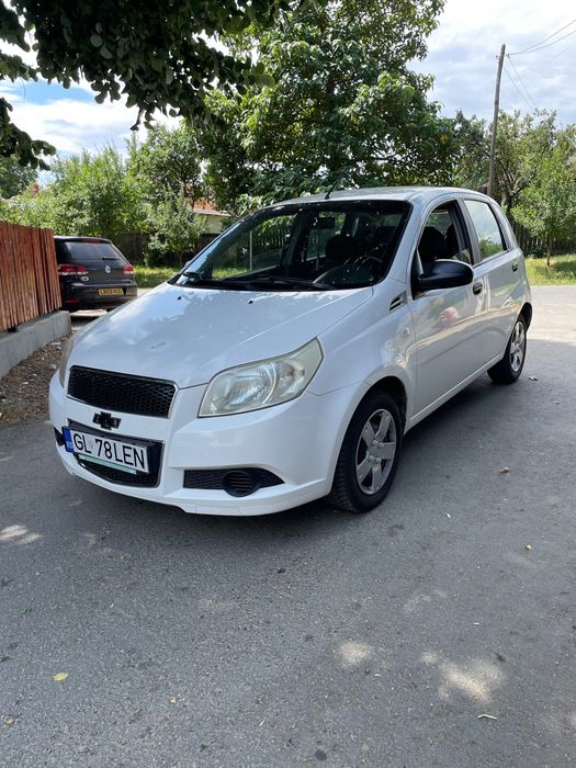 Masina Chevrolet Aveo 2010 1.4 benzina