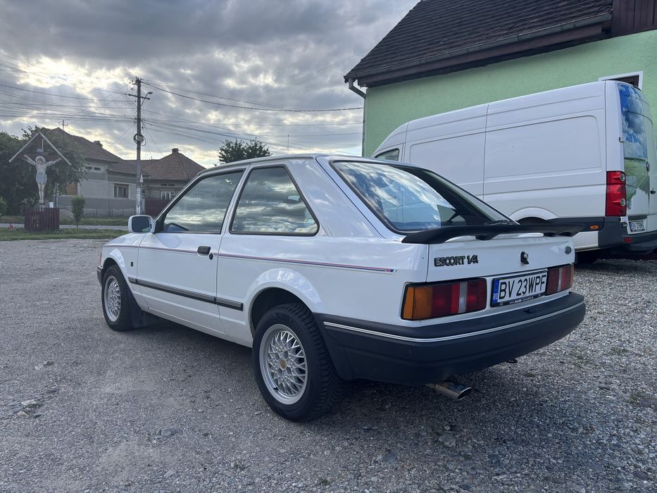 FORD Escort 1989 — imagine 5
