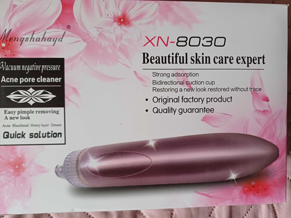 НОВ, Вакумен уред за почистване на лице XN-8030