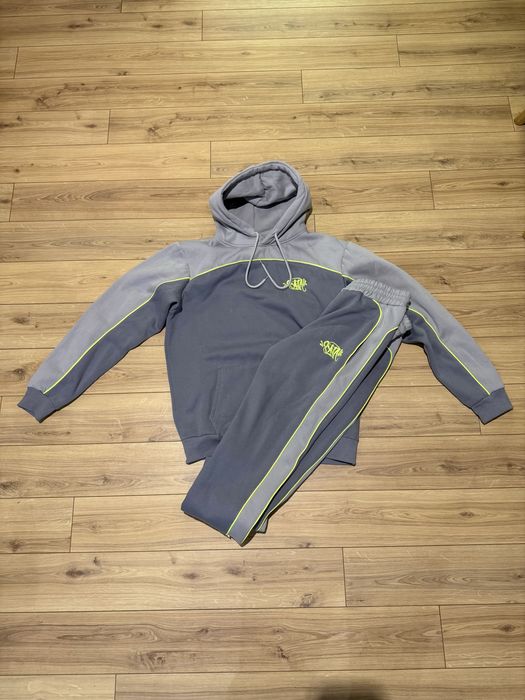 Syna World Tracksuit