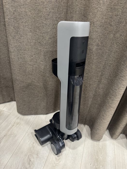 Стойка для пылесоса dreame