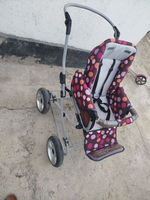 Продам детскую коляску