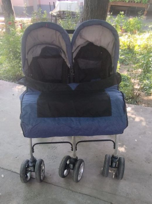 Egizaklar kalyaskasi xali yengide turipti baquvvat