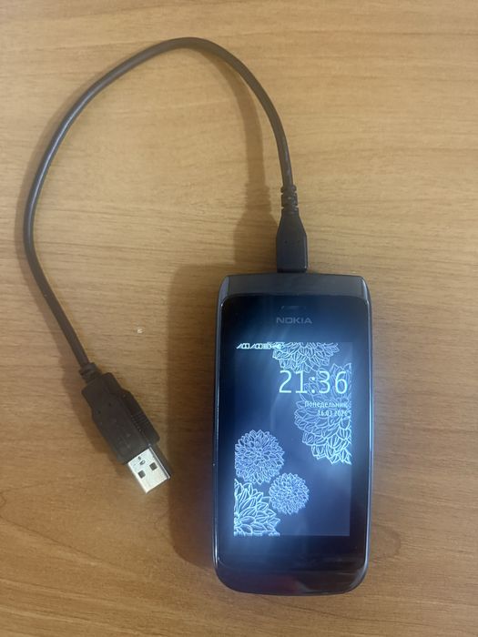 Nokia Asha 308 (RM-838)