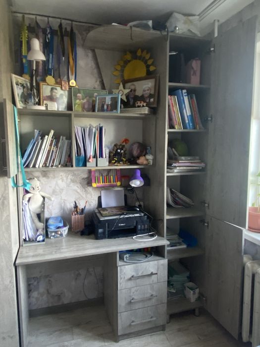 Компютерный стол+ угловой шкаф большой вместительный