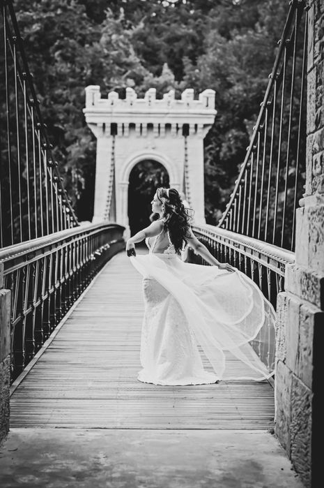 Vând rochia de mireasã!