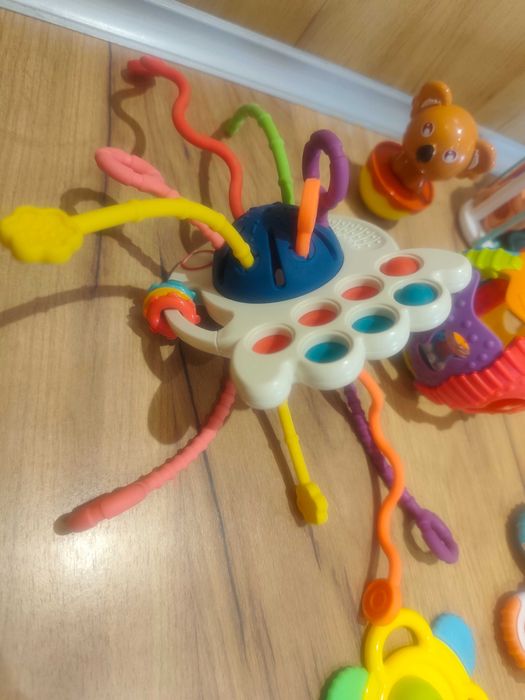 Бебешки занимателни играчки