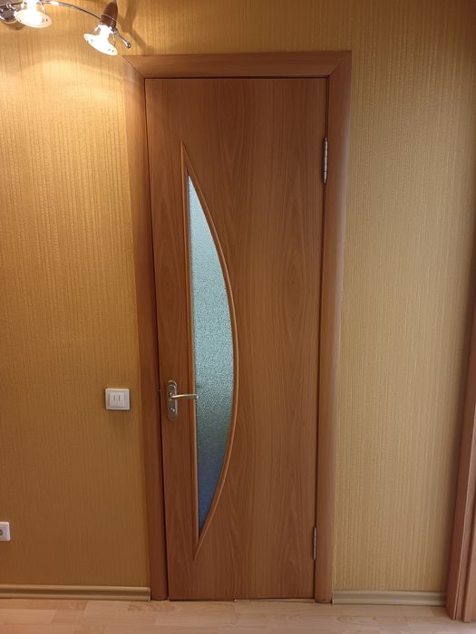 Продам межкомнатные двери
