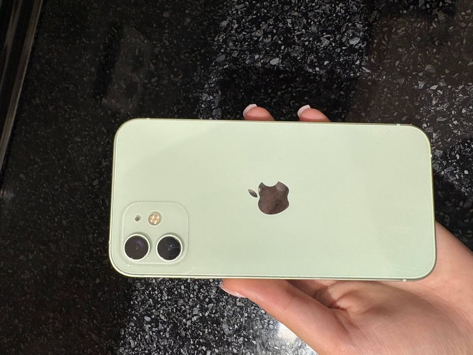 iPhone 12 (128 GB) sotiladi