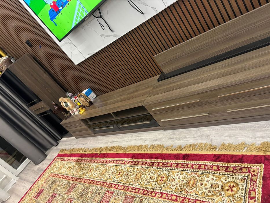 Красивая стенка для гостиной