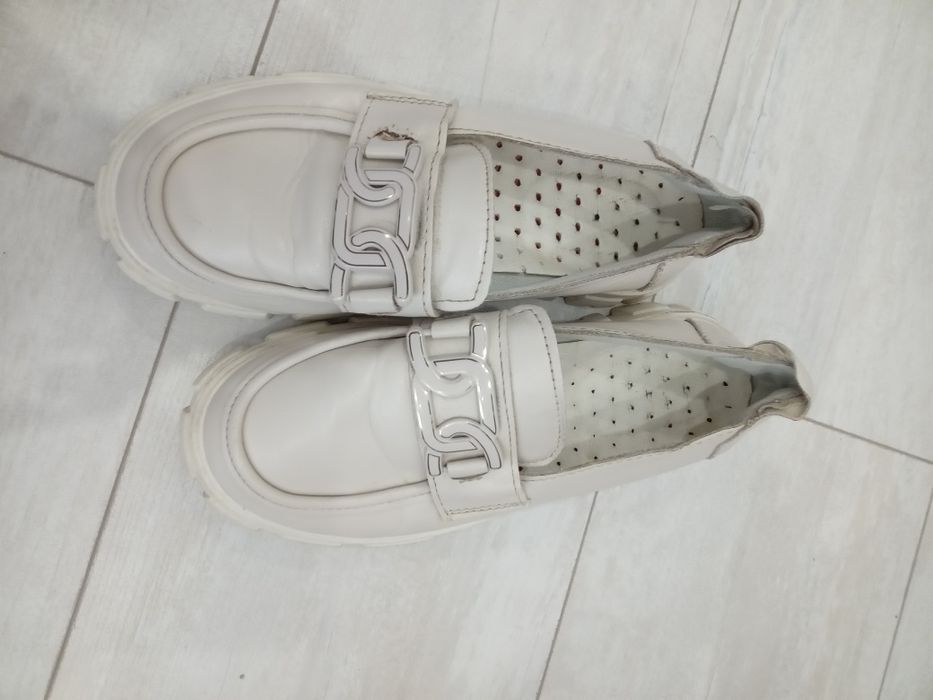 Продам детские батинки