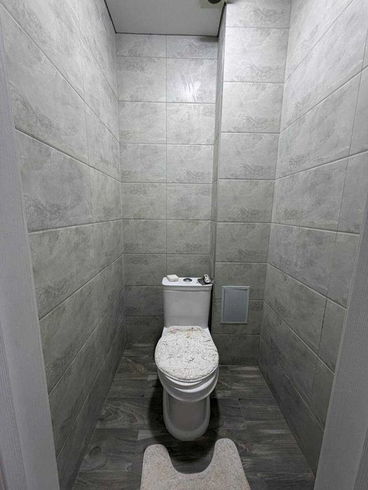 Продаётся 2х комн квартира на 1 этаже Ор-р  6 микрорайон Мадина