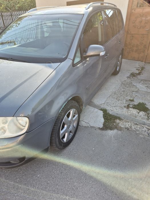 VOLKSWAGEN Touran 2005 — imagine 4
