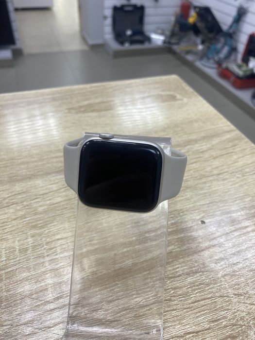 Apple Watch SE 44mm gen 2 TM79