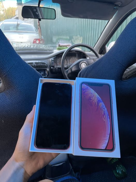 Продам айфон Iphone XR 64GB 79%