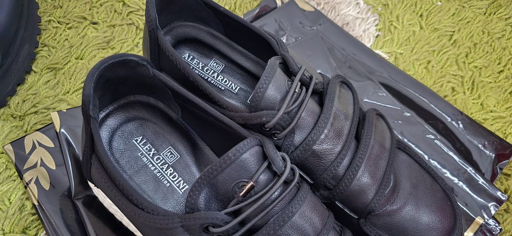 Кроссовки от Alex Giardini